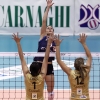 CEV Champions League 2011/12 MC Carnaghi Villa Cortese - RC CannesPalaborsani, Castellanza (VA) - 17 Gen 2012-Attacco di Lucia Bosetti contrastato da Victoria Ravva e Tina Samec