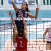 Findomestic Volley Cup 2011/12 - Serie A1 MC Carnaghi Villa Cortese - Asystel Volley NovaraPalaborsani, Castellanza (VA) - 18 Dic 2011-Attacco di Makare Wilson contrastato da Natalia ViganÃ²