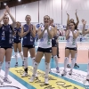 Findomestic Volley Cup 2011/12 - Serie A1 MC Carnaghi Villa Cortese - Rebecchi Nordmeccanica PiacenzaPalaborsani, Castellanza (VA) - 08 Gen 2012-La MC Carnaghi Villa Cortese saluta i tifosi