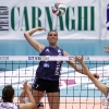 Findomestic Volley Cup 2011/12 - Serie A1MC Carnaghi Villa Cortese - Chateau D\'Ax Urbino VolleyPalaborsani, Castellanza (VA) - 22 Gen 2012-Attacco di Martina Guiggi contrastato da Lucia Crisanti e Jelena Blagojevic